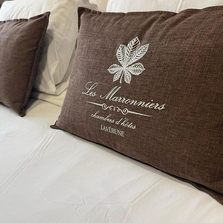 Les Marronniers Bed & Breakfast Laverune Exterior photo